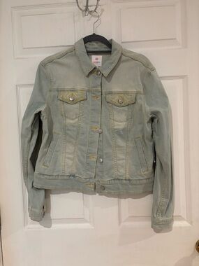 LuLaRoe NWT Classic Women's Denim Jacket with yellow embroidered detailing